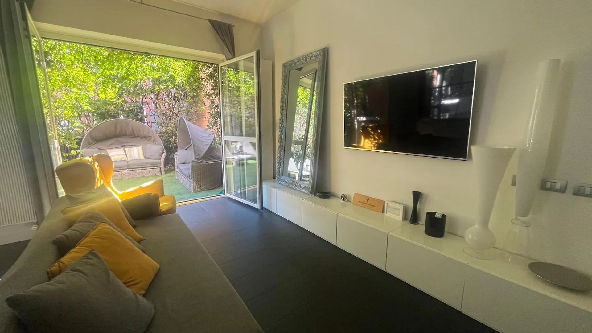 Sunny Design Loft In Milan公寓 意大利